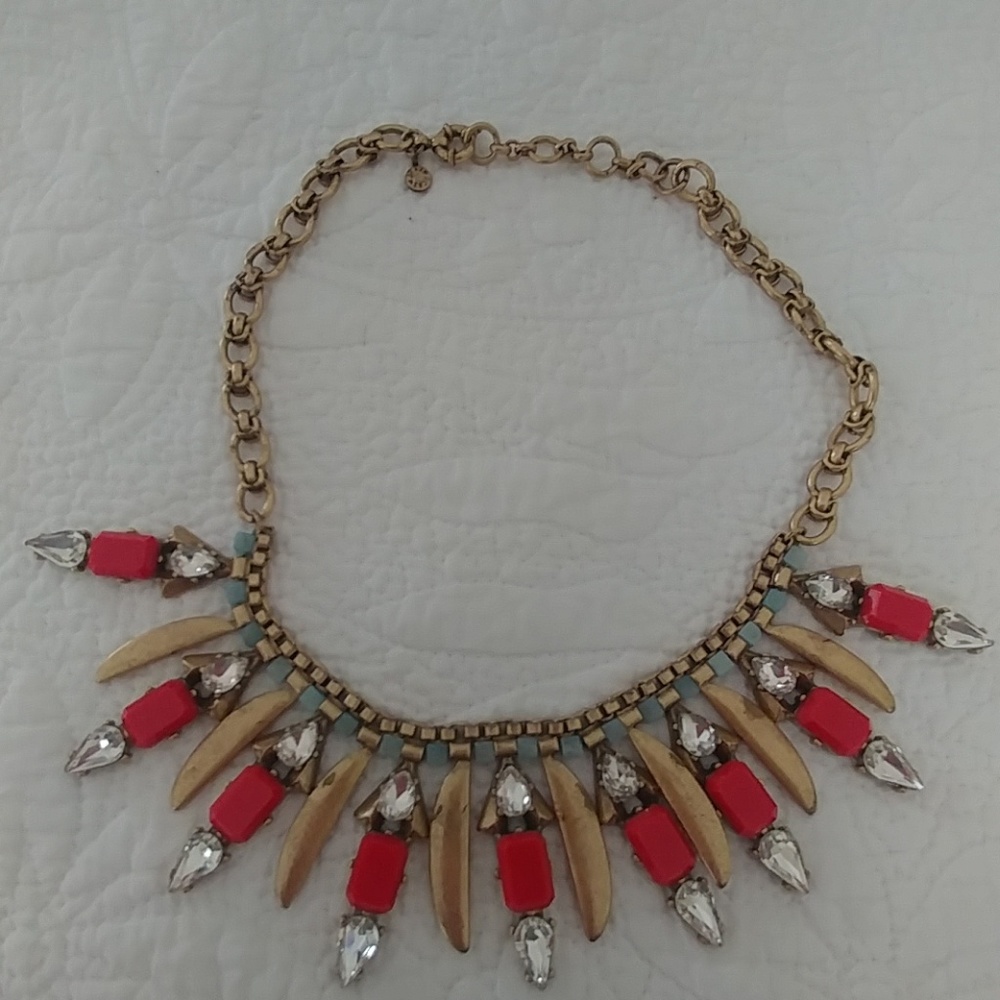 Ladies necklace